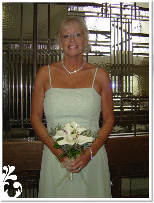 white-006